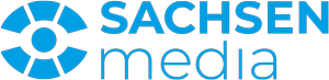 Logo von Sachsen Media in blauer Schrift auf schwarzem Hintergrund mit einem grafischen Element.